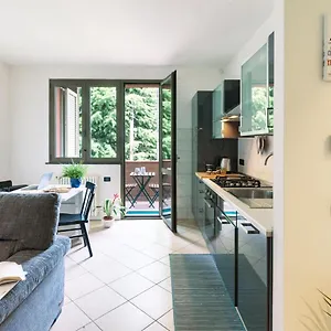 Apartment Buro Il Viaggiatore, Parma